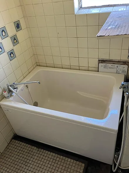 【バランス釜から壁貫通型給湯器+浴槽交換】RUF-HA163A-E